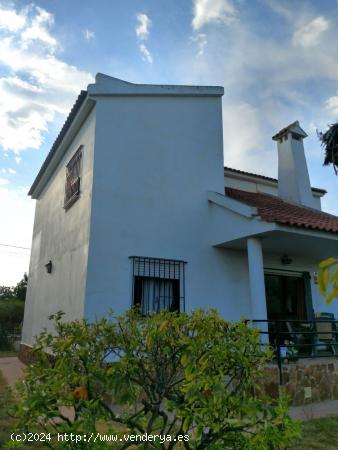 DETACHED CHALET IN L´ELIANA -VALENCIA - VALENCIA