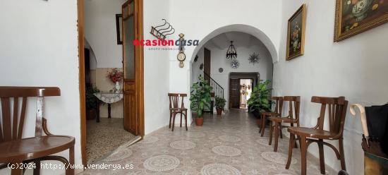 CASA EN VENTA EN PEDROCHE - CORDOBA