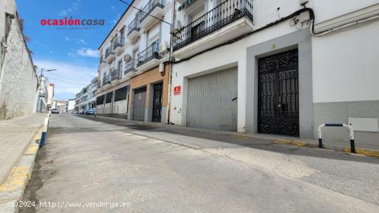 LOCAL COMERCIAL EN BRUTO - CORDOBA