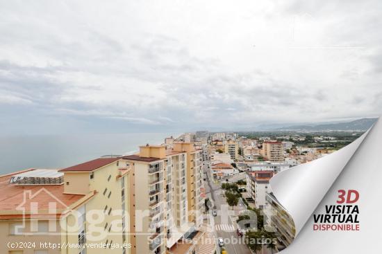 ¡Vistas al mar! CON TERRAZA Y PISCINA EN PRIMERA LÍNEA DE PLAYA - VALENCIA