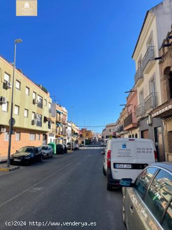 Se Vende en Coria del Rio - SEVILLA