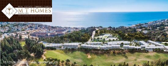 MODERNA CASA ADOSADA DE 3/4 HABITACIONES JUNTO AL GOLF Y CERCA DE LA PLAYA - EL CHAPARRAL - MALAGA