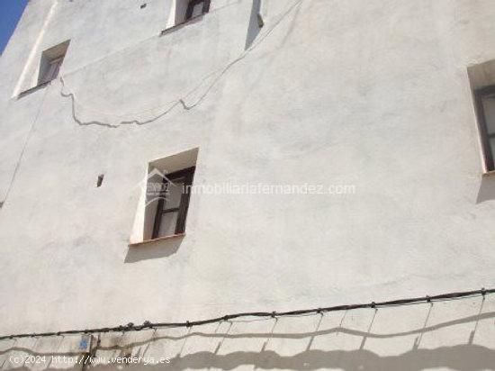 Edificio de 4 plantas en el Casco Antiguo - CACERES