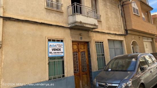 SE VENDE CASA DE PUEBLO - VALENCIA