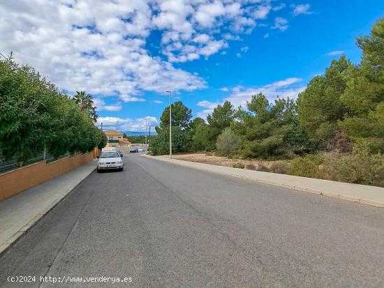 Venta de solar urbano, Urbanización Monte Jarque de Llíria - VALENCIA