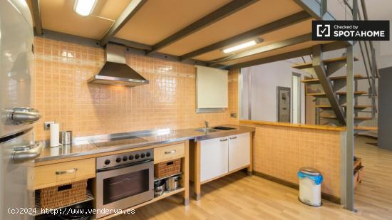 Apartamento de 3 dormitorios en alquiler en L'Hospitalet De Llobregat - BARCELONA