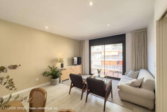 Apartamento de 3 dormitorios en alquiler en Barcelona - BARCELONA