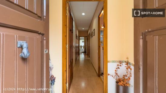 Piso de 3 habitaciones en alquiler en Sarrià - BARCELONA