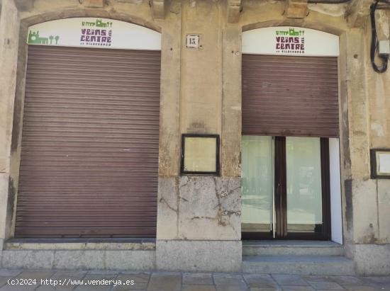 LOCAL COMERCIAL EN CENTRO DE VILAFRANCA DEL PENEDES ( BARCELONA ) - BARCELONA