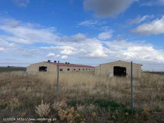 NAVE INDUSTRIAL EN VENTA EN MUÑOPEDRO - SEGOVIA