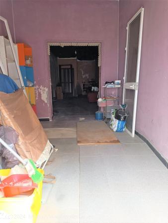 local comercial convertible en vivienda - CADIZ