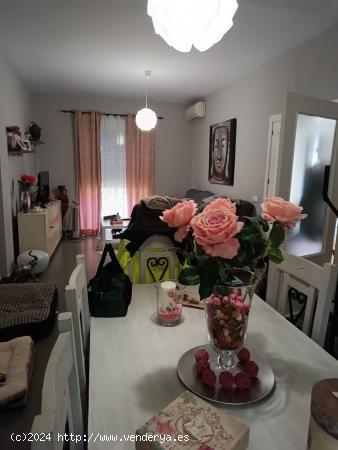 BONITA UNIFAMILAR EN VENTA - CADIZ