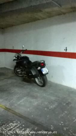 Plazas de garaje para moto y trastero junto a Cigarreras!!! - ALICANTE