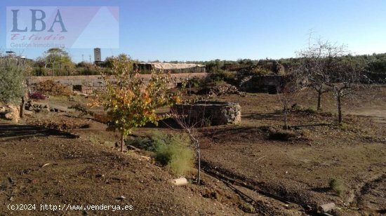 CASA CON PISCINA CERCA DEL LA LOCALIDAD. (PRECIO NEGOCIABLE) - Baños de la Encina