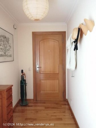 Piso en Venta en Santiago De Compostela La Coruña