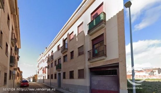 VIVIENDA EN ALAMEDA DE LA SAGRA CON GARAJE Y TRASTERO