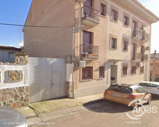 VIVIENDA EN ALAMEDA DE LA SAGRA CON GARAJE Y TRASTERO