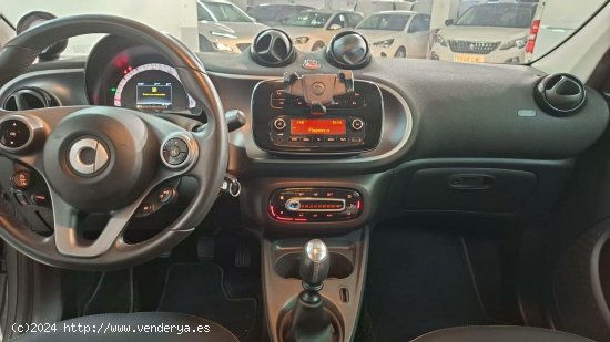 Smart Forfour 66 PASSION 5P 90i 90cv - Paterna