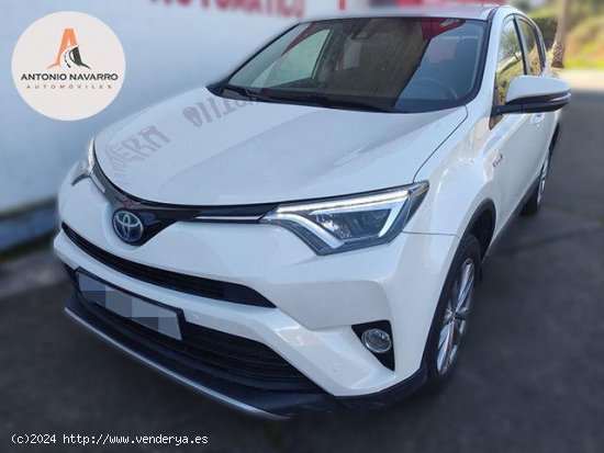  TOYOTA RAV4 en venta en Badajoz (Badajoz) - Badajoz 