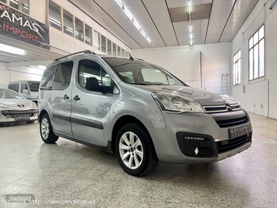 Citroen Berlingo 1.2 THP 110CV MULTISPACE 20TH ANIVERSARIO de 2017 con 109.095 Km por 14.495 EUR. en