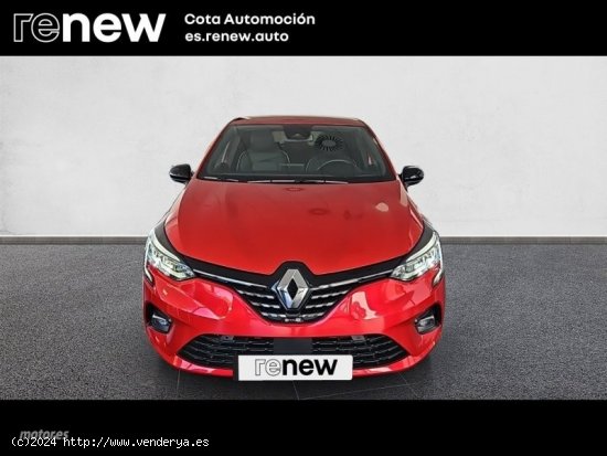 Renault Clio TECHNO TCE 90CV de 2023 con 12.600 Km por 19.500 EUR. en Madrid