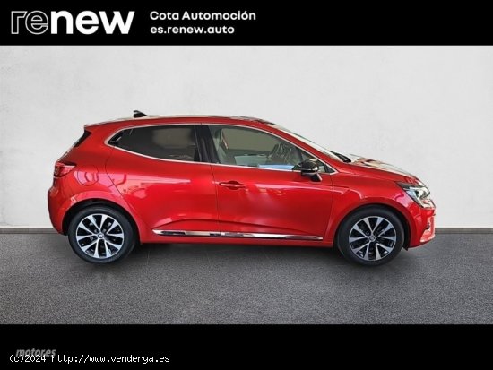 Renault Clio TECHNO TCE 90CV de 2023 con 12.600 Km por 19.500 EUR. en Madrid