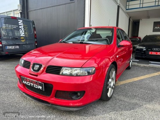 Seat Leon 1.9TDI 150CV de 2005 con 356.000 Km por 6.750 EUR. en Navarra