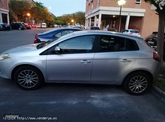 Fiat Bravo 1.9 multijet 120cv dynamic de 2008 con 190.000 Km por 3.500 EUR. en Zaragoza