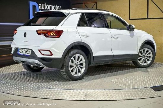 Volkswagen T-Roc 2.0tdi Life 85kw de 2023 con 38.166 Km por 25.690 EUR. en Madrid