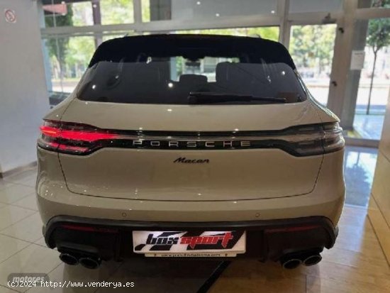 Porsche Macan Aut. de 2023 con 17.000 Km por 79.900 EUR. en Barcelona