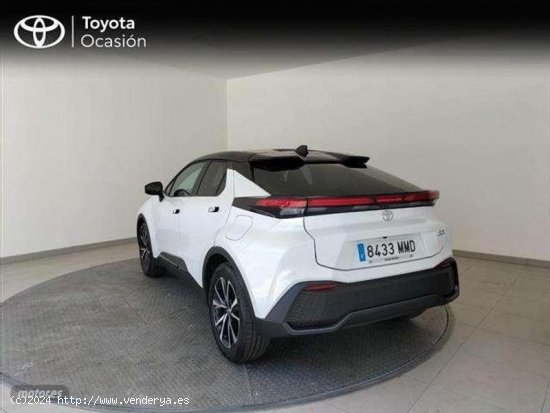 Toyota C-HR 140h Advance de 2023 con 7.964 Km por 32.950 EUR. en MADRID