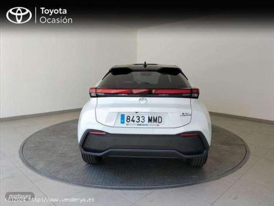 Toyota C-HR 140h Advance de 2023 con 7.964 Km por 32.950 EUR. en MADRID