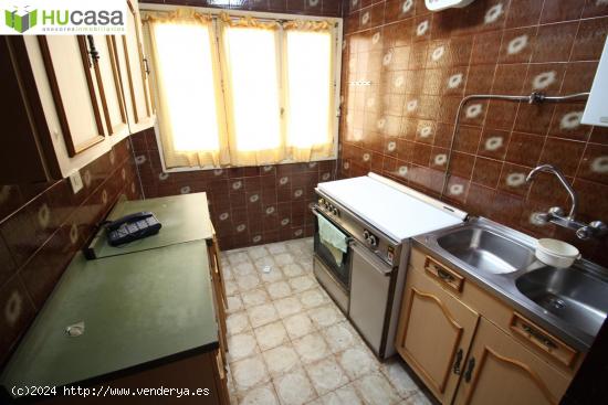 ¡¡OPORTUNIDAD - CASCO HISTORICO - 2 DORM., 1 BAÑO, MUY LUMINOSO, EXTERIOR 99.900€!! - TOLEDO