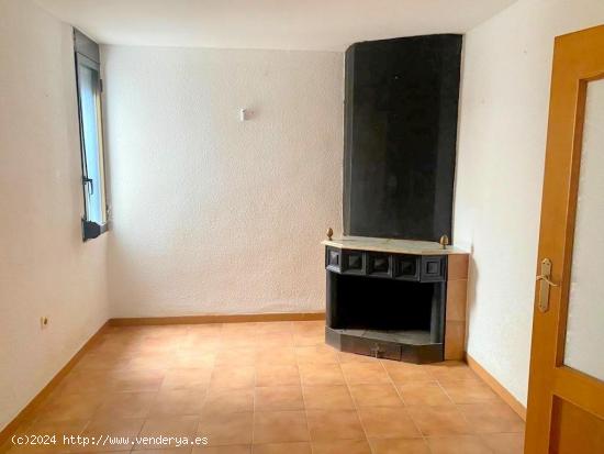 PISO DE 4 HABITACIONES EN MOGENTE - VALENCIA