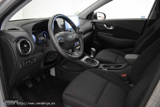 Hyundai Kona 1.0 TGDI Maxx 4x2 de 2023 con 9.930 Km por 21.500 EUR. en Asturias