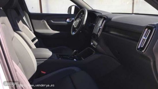 Volvo XC40 Recharge Plus, El?ctrico Puro (Extended), El?ctrico de 2023 con 10 Km por 52.900 EUR. en 