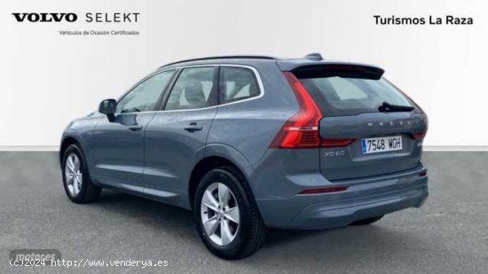 Volvo XC 60 TODOTERRENO 2.0 B4 P CORE AUTO 197CV 5P de 2023 con 29.641 Km por 39.900 EUR. en Sevilla