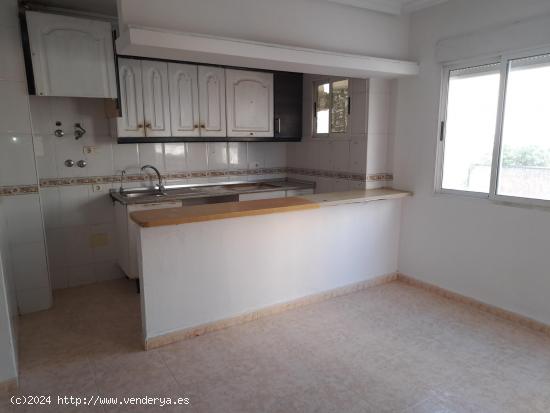 APARTAMENTO CERCA DE TODOS LOS SERVICIOS - ALICANTE