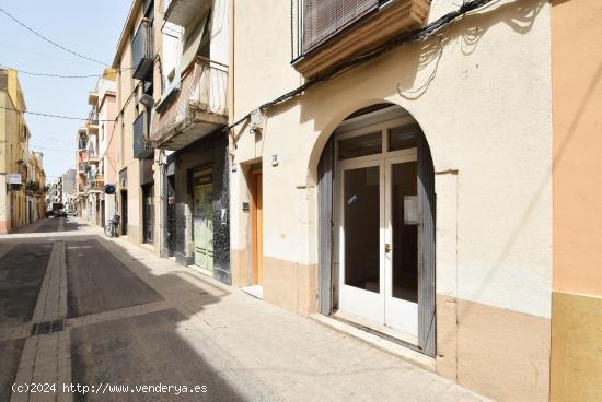 Local comercial en alquiler - BARCELONA