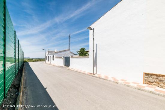 Casa en planta baja en Fuensanta - GRANADA