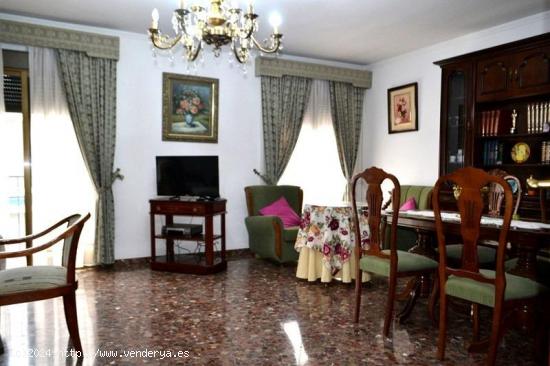 Piso en venta en Montefrío, en el centro del pueblo junto a la Iglesia - GRANADA