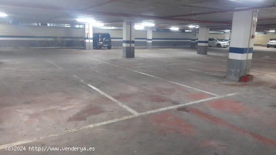 se vende plaza de garaje en los boliches - MALAGA