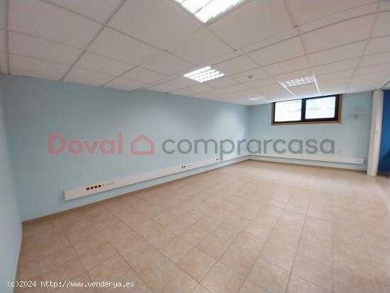 SE ALQUILA LOCAL DE 166 M2 EN PORRIÑO - IDEAL ACADEMIA - PONTEVEDRA