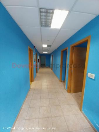 SE ALQUILA LOCAL DE 166 M2 EN PORRIÑO - IDEAL ACADEMIA - PONTEVEDRA