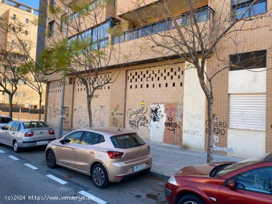 GRAN LOCAL COMERCIAL de 574 m2 ZONA BENALUA-BABEL - ALICANTE