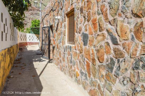  Casa rural + terreno en Cercados de Espino - LAS PALMAS 