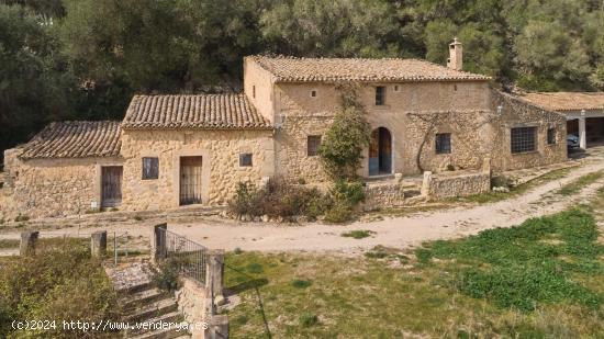 ¡¡¡Espectacular finca rústica bajo el Monasterio de Cura en LLucmajor!!! a reformar - BALEARES