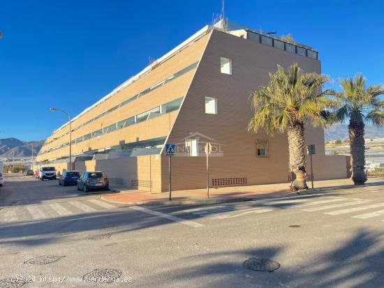  PLAZA DE GARAJE, RESIDENCIAL ORBIPLAYA EN BALERMA - ALMERIA 