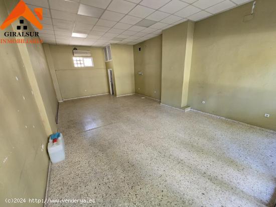 LOCAL COMERCIAL EN VENTA EN SEVILLA ESTE - SEVILLA