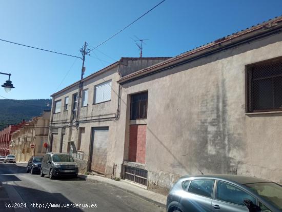 Nave en venta en Batoy (Alcoy) - Calle Sotarroni - ALICANTE